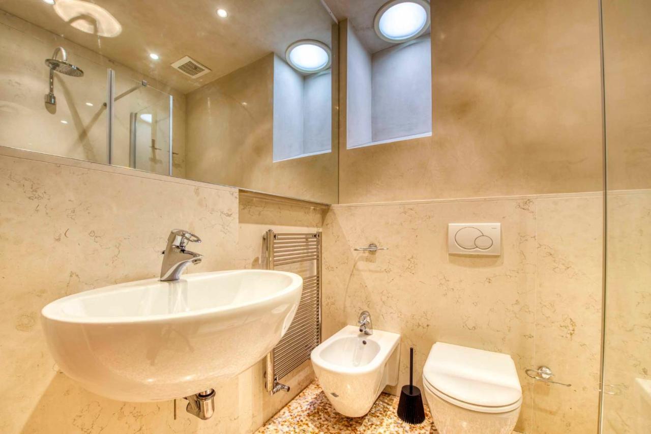 ורונה Apartmentsarena - Suite Mercatorum - Piazza Erbe מראה חיצוני תמונה