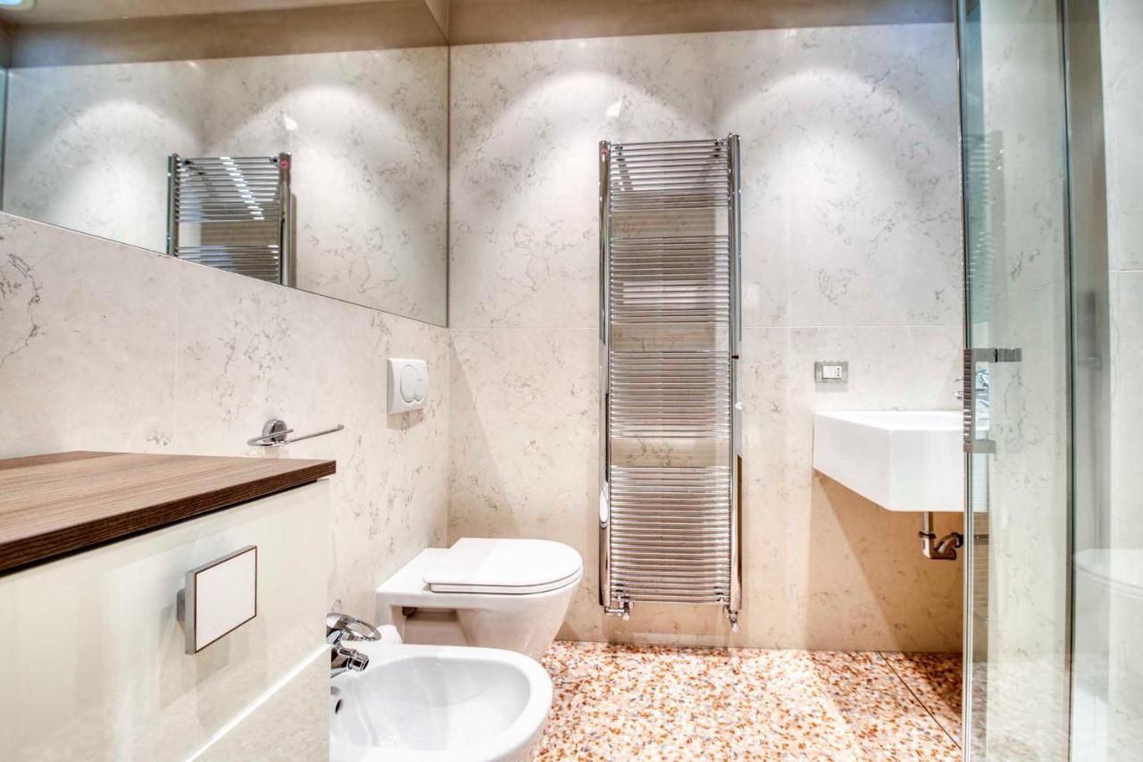 ורונה Apartmentsarena - Suite Mercatorum - Piazza Erbe מראה חיצוני תמונה