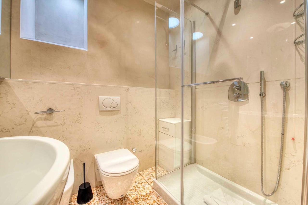 ורונה Apartmentsarena - Suite Mercatorum - Piazza Erbe מראה חיצוני תמונה