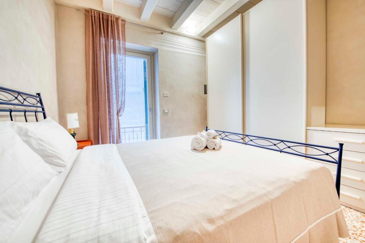 ורונה Apartmentsarena - Suite Mercatorum - Piazza Erbe מראה חיצוני תמונה