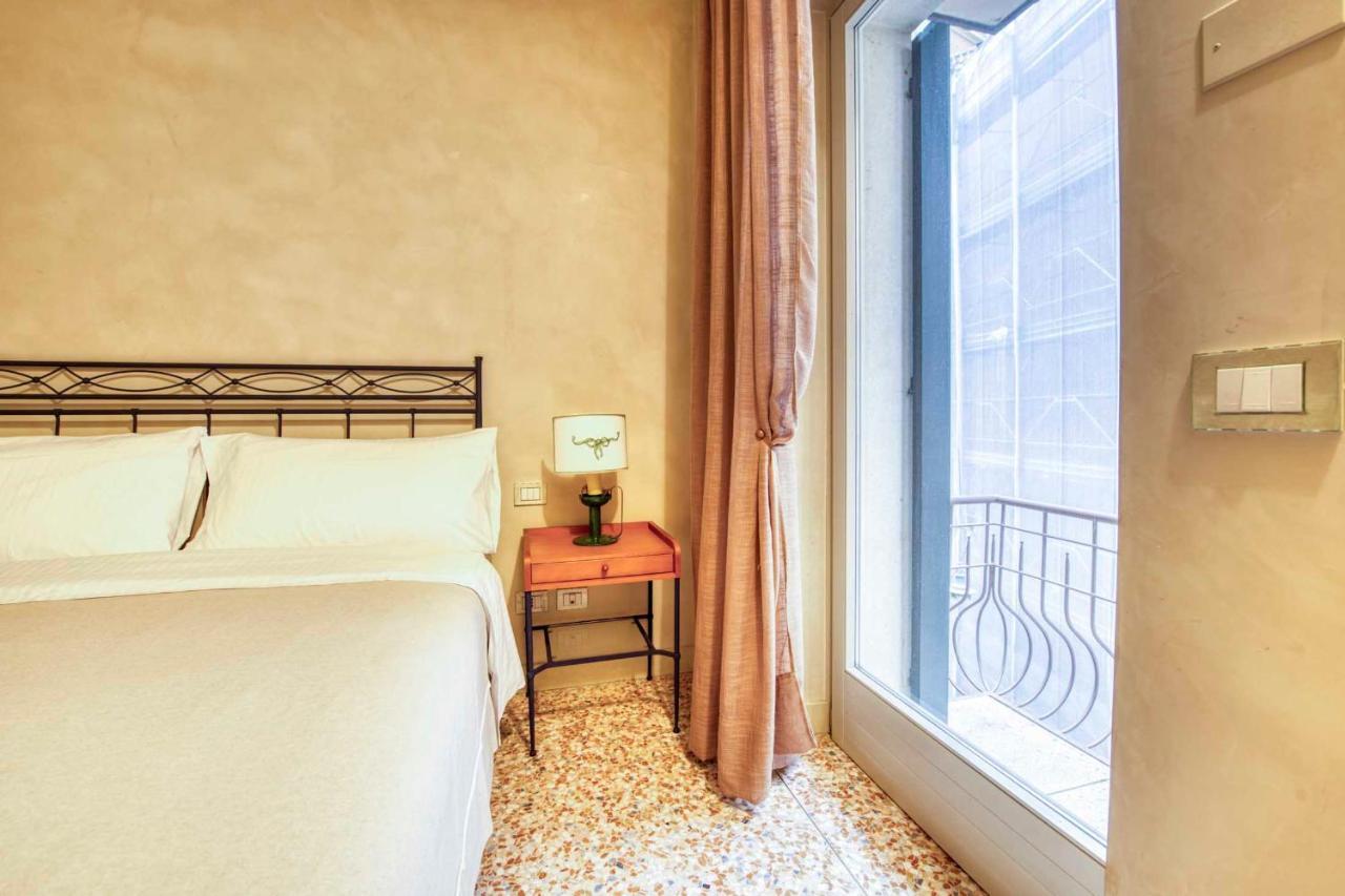 ורונה Apartmentsarena - Suite Mercatorum - Piazza Erbe מראה חיצוני תמונה